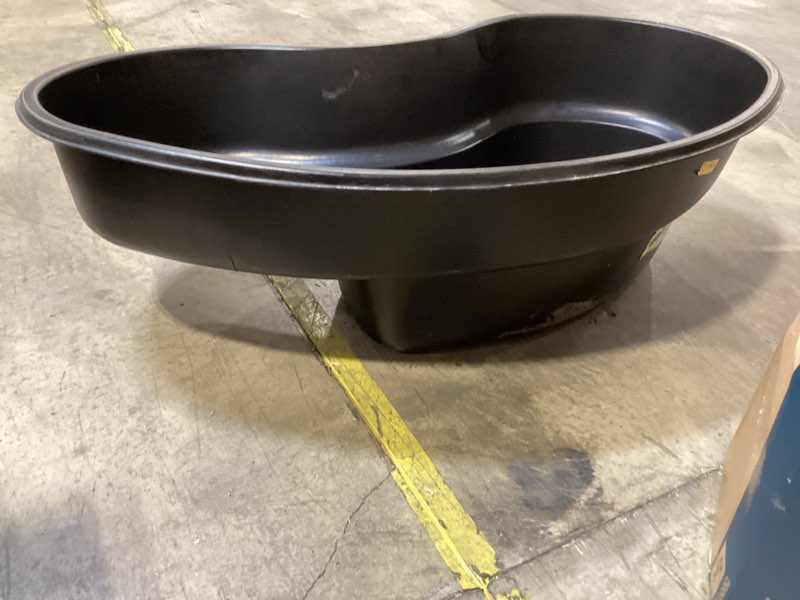 Condition photo showing Good Condition for maccourt 4.75-ft l x 2.5-ft w black high density polyethylene pond liner (50-gallon)