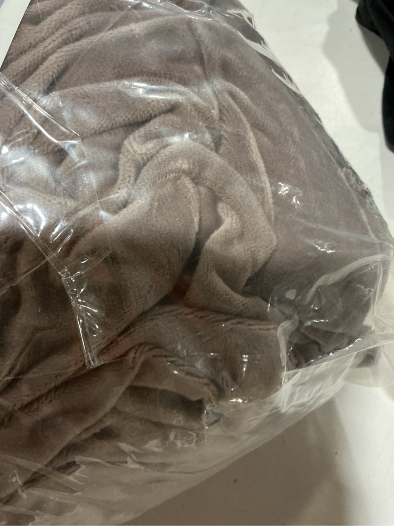 Condition photo showing Good Condition for vctops 3 pieces velvet stretch armchair sofa cover for 1 seater couch soft washable sofa slipcover with individual backrest and cushion cover for kids cats dogs (greyish brown,1 seat) 32"-47"(1 cushion armchair) greyish brown