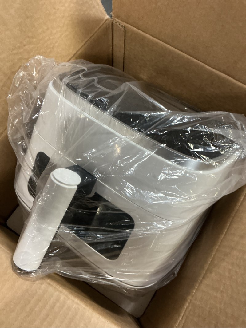Condition photo showing Good Condition for sweet - 4qt air fryer with visible window, 8-in-1 touchscreen air fryer with nonstick dishwasher safe basket - white