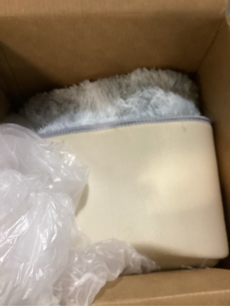 Condition photo showing As Is for Large Shag Area Rugs 5 x 8, Tie-Dyed Plush Fuzzy Rugs for Living Room, Ultra Soft Fluffy Furry Rug for Bedroom, Indoor Carpet Nursery Rugs for Kids Room Home Decor, Light Grey Tie-dyed Light Grey 5' x 8' (Rectangular)