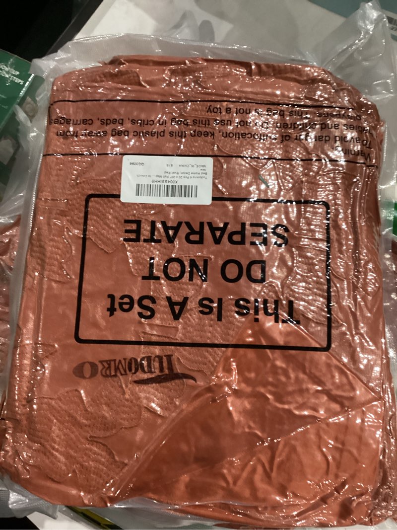 Condition photo showing New/Like New for Tudomro 4 Pcs Thanksgiving Maple Leaves Throw Pillow Covers Fall Pillow Covers 18 x 18 Inch 3D Embroidered Soft Faux Fur Pillowcase for Thanksgiving Gifts Autumn Sofa Couch Bed Home Decor Rust Red 18" x 18" (Pack of 4)