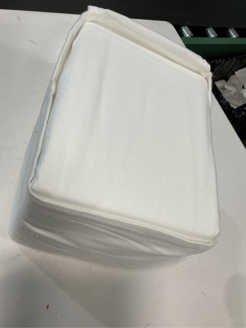 Condition photo showing Good Condition for queen christmas ultra soft flannel sheet set white - threshold™