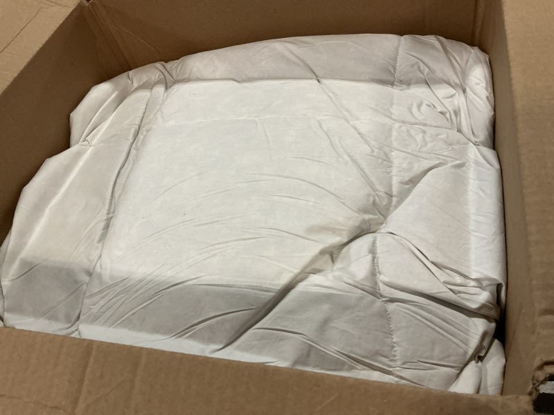 Condition photo showing As Is for  Royoliving Premium Feathers Down Duvet Insert Comforter King Size All Season Medium Warmth (120x98, 77 oz) 