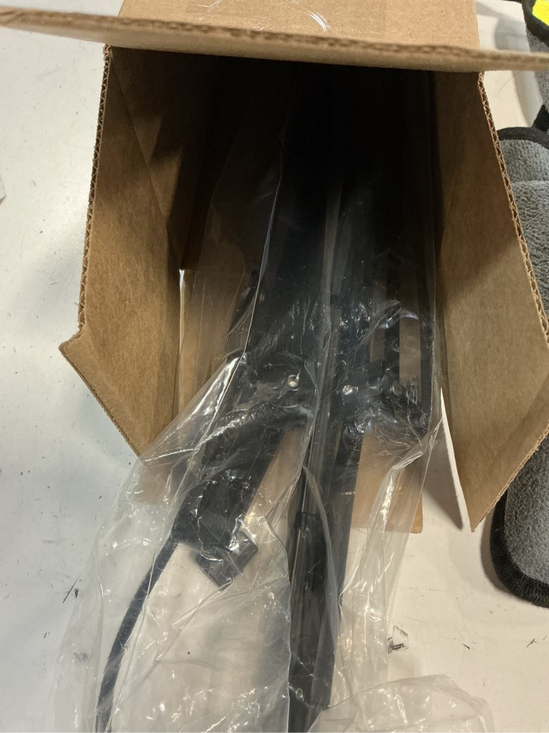 Condition photo showing New/Like New for 2 set windshield wiper arm oe r23-1035-22,r23-1035-23 right & left side.for kenworth t600(1985) kenworth t600a?1986-2007) kenworth t800 models (1985-2015) kenworth w900 (1985-2015)