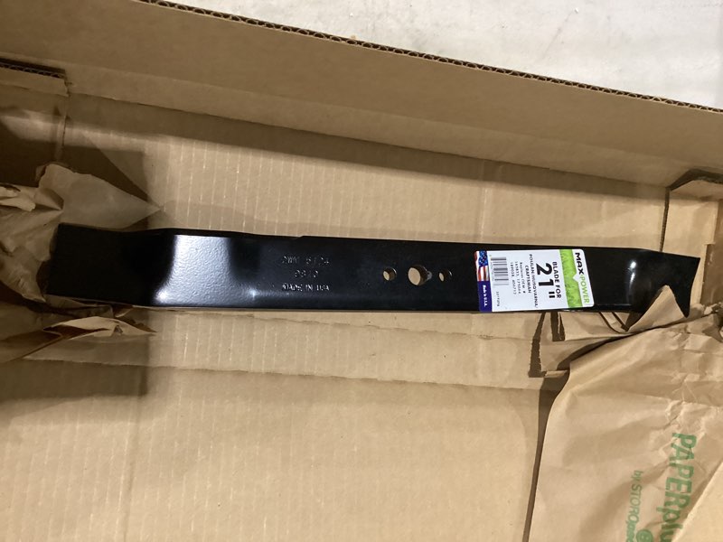 Condition photo showing Good Condition for maxpower 331737b mulching blade for many 21 in. cut craftsman, husqvarna, poulan mowers, replaces oem no. 165833, 175052, 406712, 532175064, 594893001, 175064 lawn mower blade