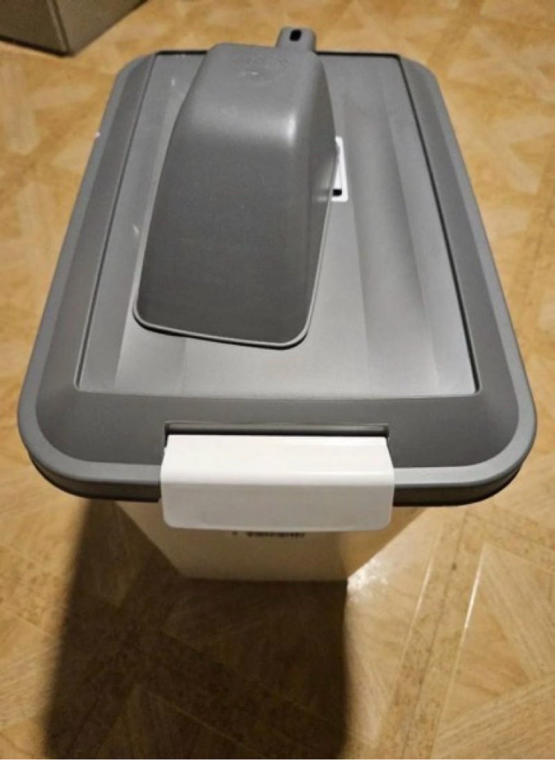 iris usa airtight pet food storage container