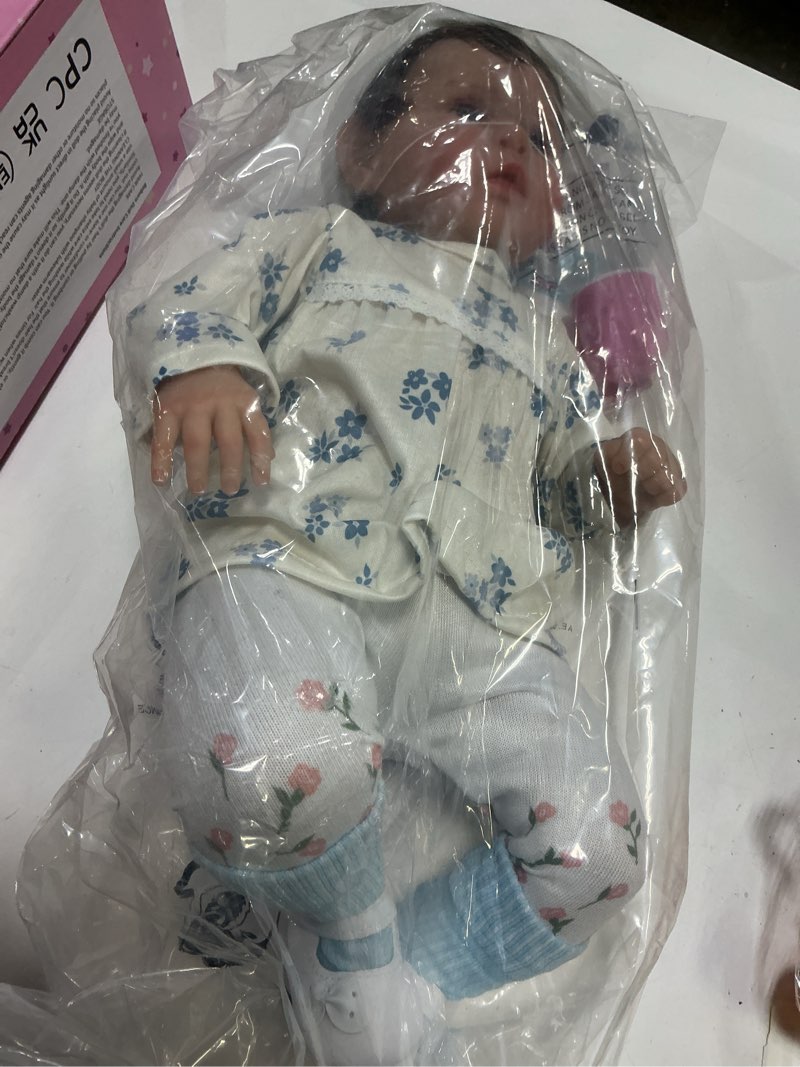 Condition photo showing New/Like New for GYCV Lifelike Reborn Baby Dolls Girls 20 Inch Soft Body Realistic Handmade Real Life Baby Dolls That Look Real Newborn Girl Baby Doll with Clothes Accessories Toy Xmas Birthday Gifts for Kids