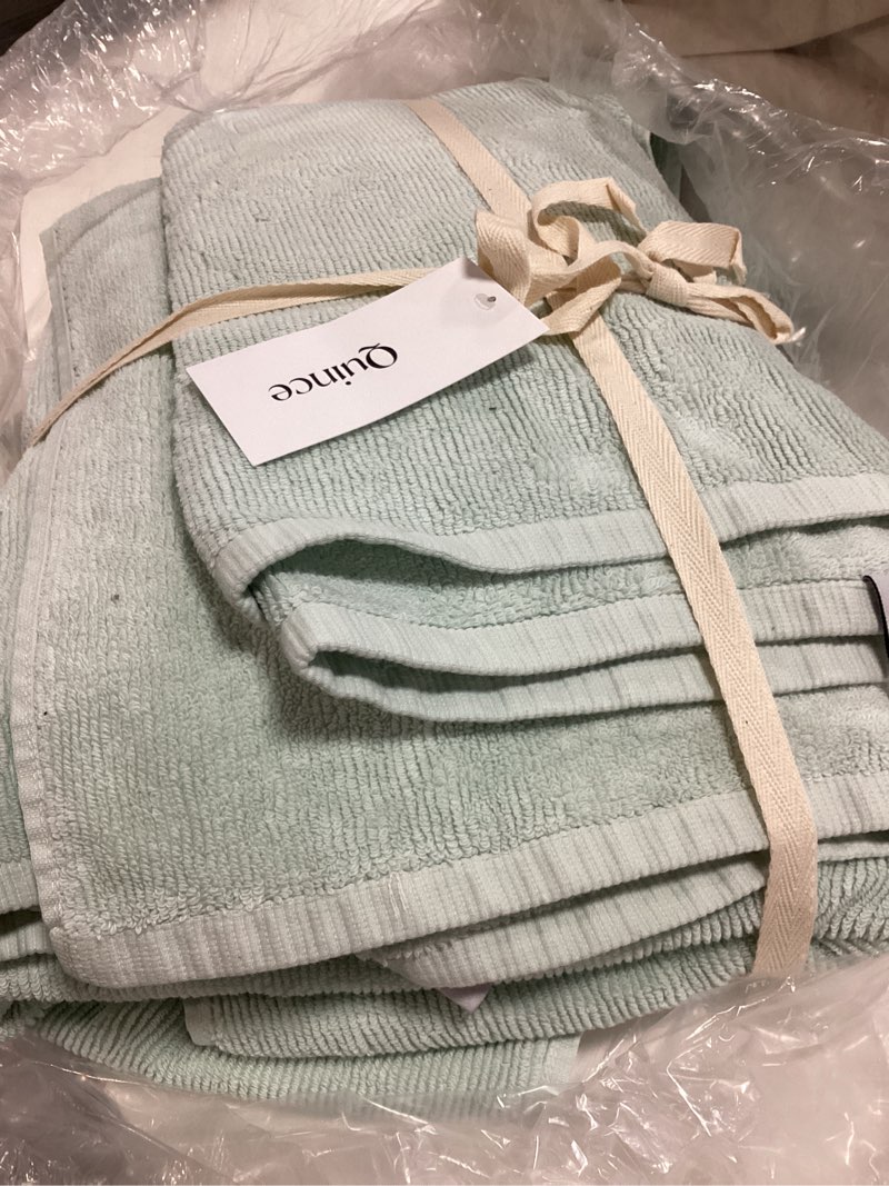 Condition photo showing Good Condition for quince turkish ribbed quick dry bath sheet bundle mist