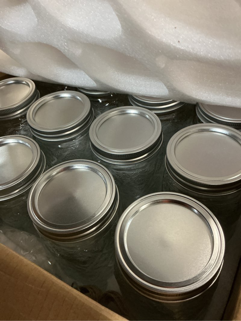Condition photo showing Good Condition for 32 oz mason jars with airtight lids and bands, 12-pack with wide mouth, rustic stickers & tags, quart glass canning jars for pickling, food storage, fermentation,overnight oats clear02-32oz