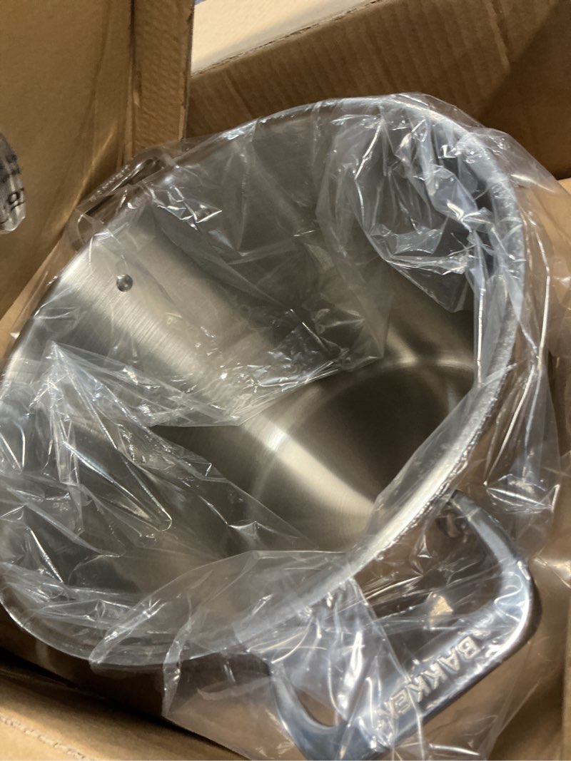 Condition photo showing Good Condition for Stainless Steel Stockpot with Lid 20 Quart, Durable 18/8 Stainless Steel, Impact-Bonded Base for Even Heating, Riveted Handles, Oven & All Stove Compatible, Safe Up To 500°F (260°C) 20 Quarts