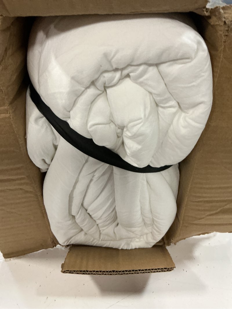 Condition photo showing New/Like New for lush decor ruffle skirt bedspread 3 piece set - elegant, timeless & charming ruffles in a vintage & classy design - soft and lightweight - luxurious farmhouse bedding set - california king, white