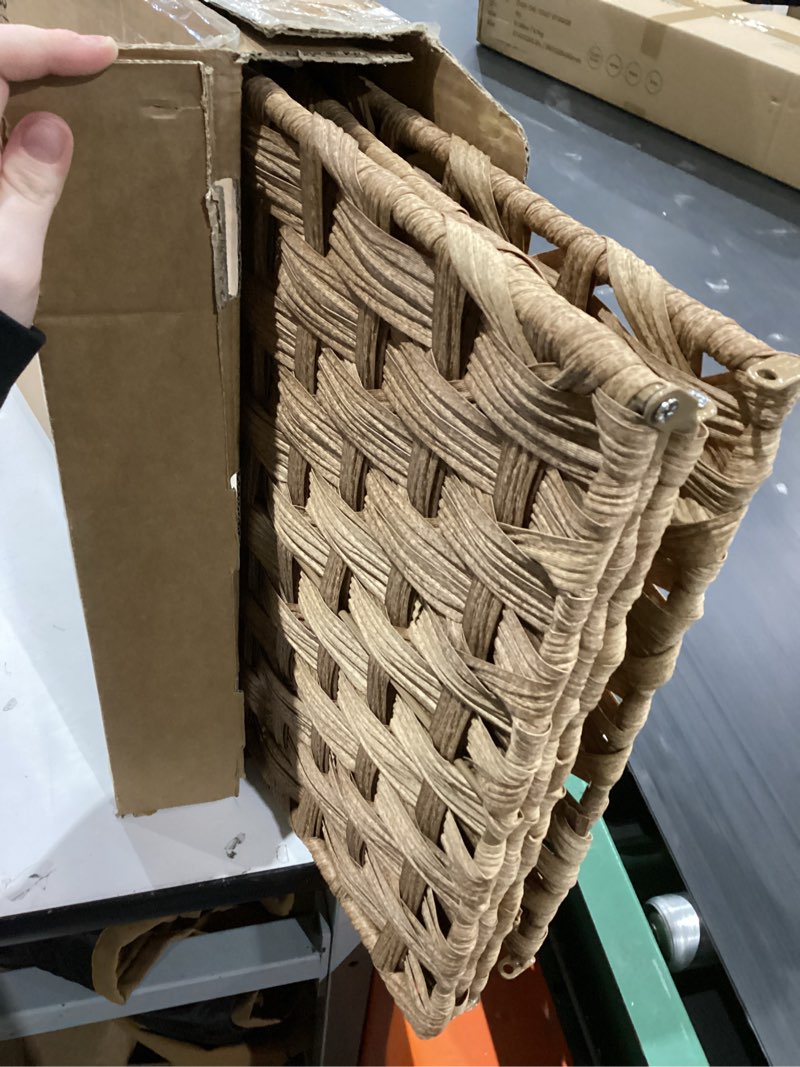 Condition photo showing As Is for wicker storage basket with lid, 27.7 gallon (105l) large blanket basket with lid, woven storage bin with handles, removable liner, metal frame, foldable, for bedroom, laundry room, brown 105l:15.7 x 26 x 15.7 inches brown