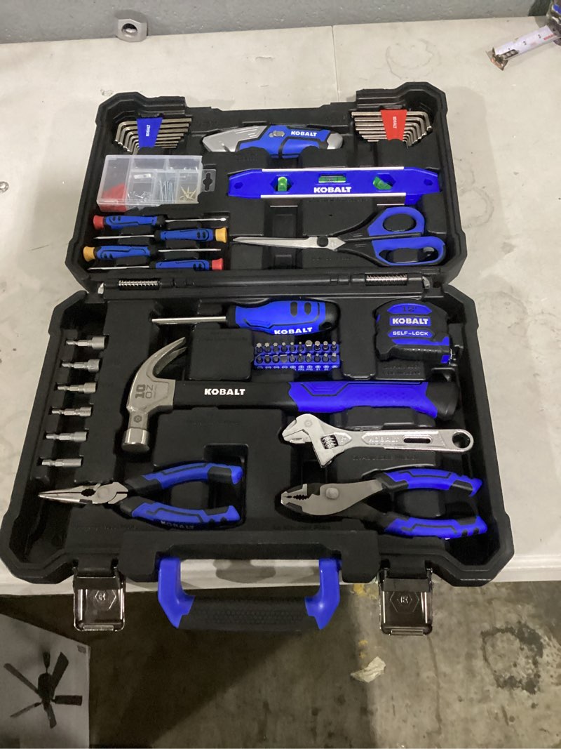 Condition photo showing Good Condition for kobalt 158 -piece blue household tool set with folding case