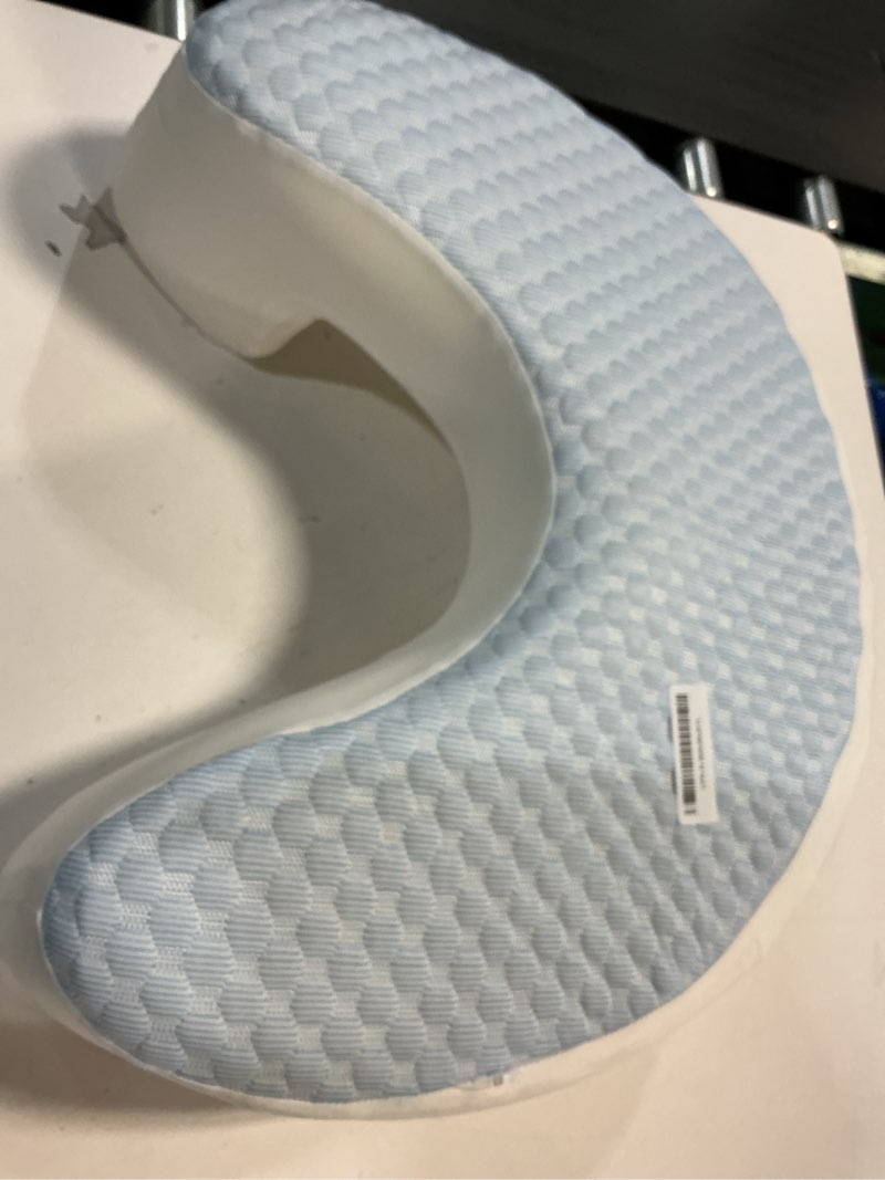 Condition photo showing As Is for side sleeper pillow for adults with arm hole – pillow for side sleepers to improve breathing, relieve neck, shoulder and knee pain, reduce facial compression (blue,17"x21") blue 17"x21"