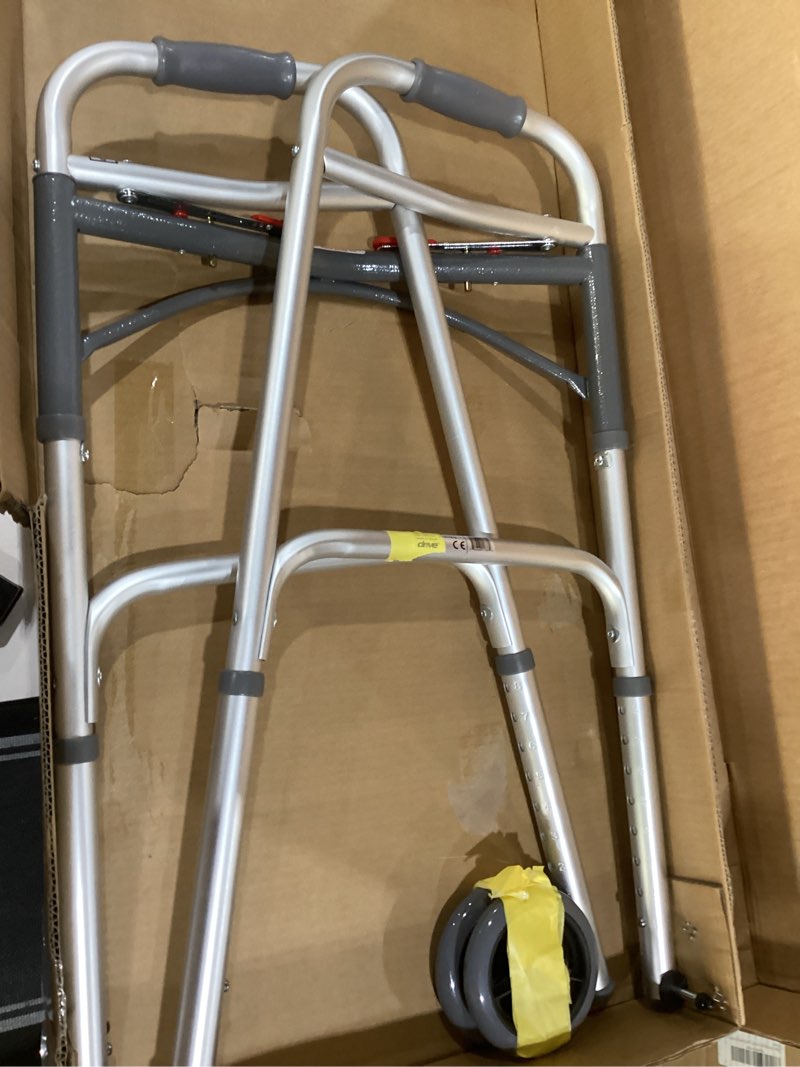 Condition photo showing Good Condition for Walker Adlt 2but w/5 whl.1/ea