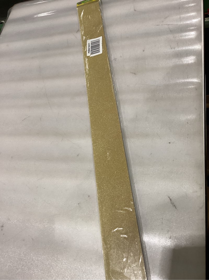 Condition photo showing New/Like New for Teacher Created Resources (5627) Gold Shimmer Straight Border Trim