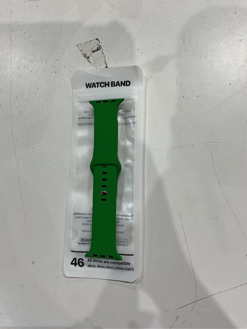 Condition photo showing Good Condition for c1 band for apple watch bands for women apple watch band iwatch bands ultra 2 band series11 10 9 8 7 6 5 4 3 2 1 se men 45mm 44mm 40mm 41mm 38mm 42mm 49mm,green christmas 49mm, 46mm, 45mm, 44mm, (42mm s3/2/1) green christmas
