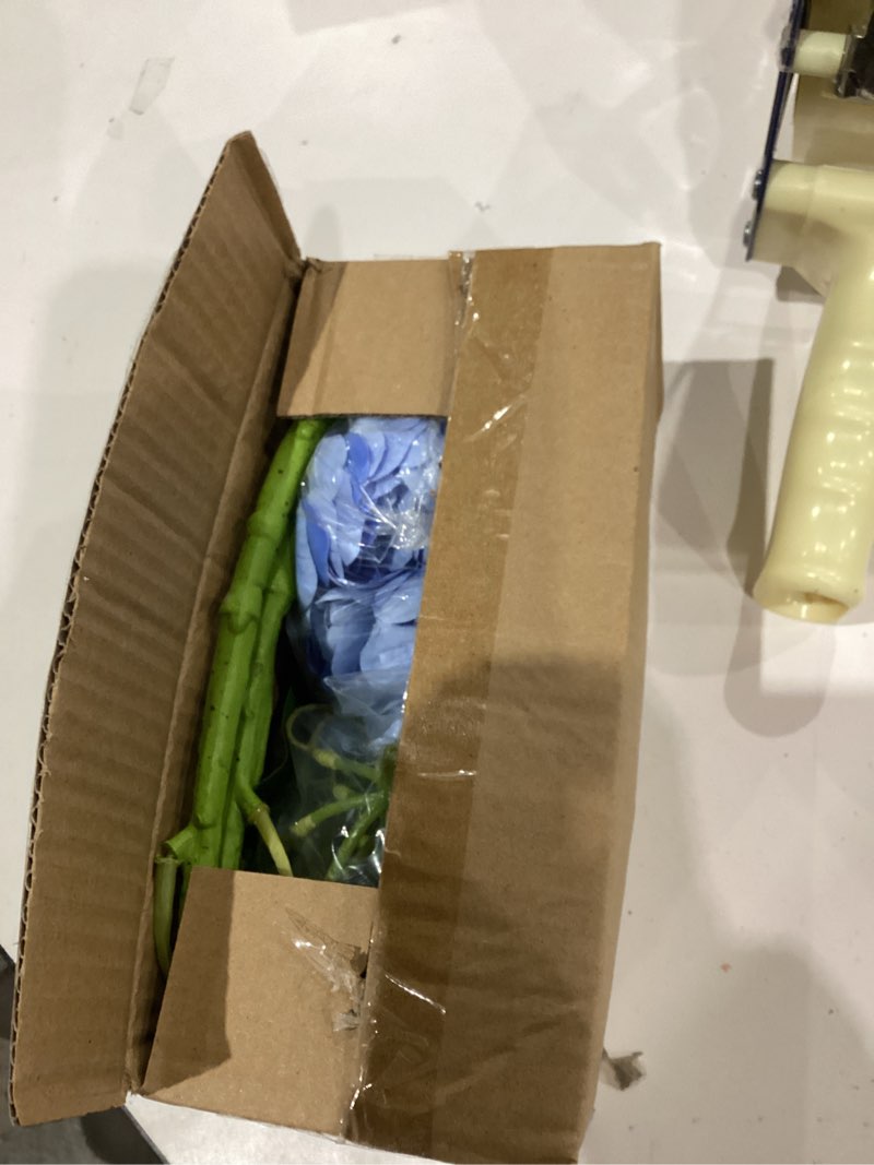 Condition photo showing Good Condition for Nubry 2Pcs Blue Hydrangea Artificial Flowers, 22.5In Latex Faux Real Touch Large Hydrangea Flowers with Long Stems & Leaves for Home Office Decor Wedding Party Arrangements(Blue) Blue 2 Pcs