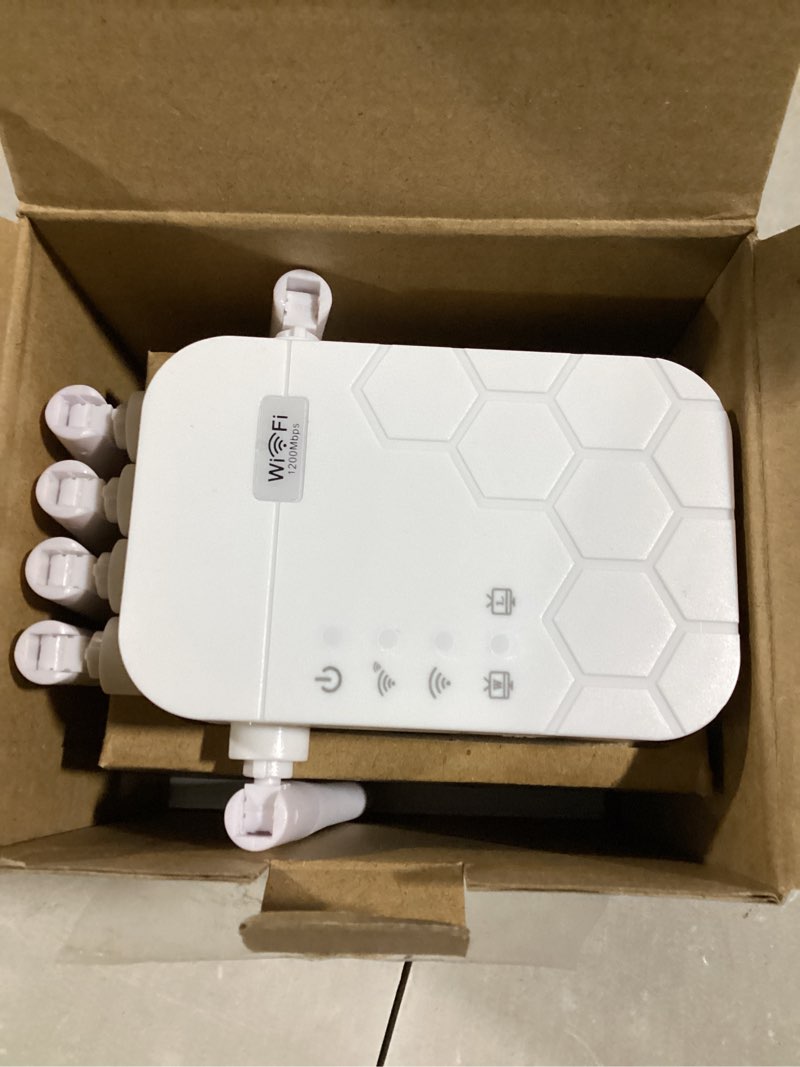 Condition photo showing Good Condition for WiFi Extender Signal Booster for Home, AC1900Mbps Dual Band, Covers up to 12880 sq.ft & 105 Devices, New 6X Faster Wireless WiFi Extender with Ethernet Port, WiFi Booster Compatible with All Routers White