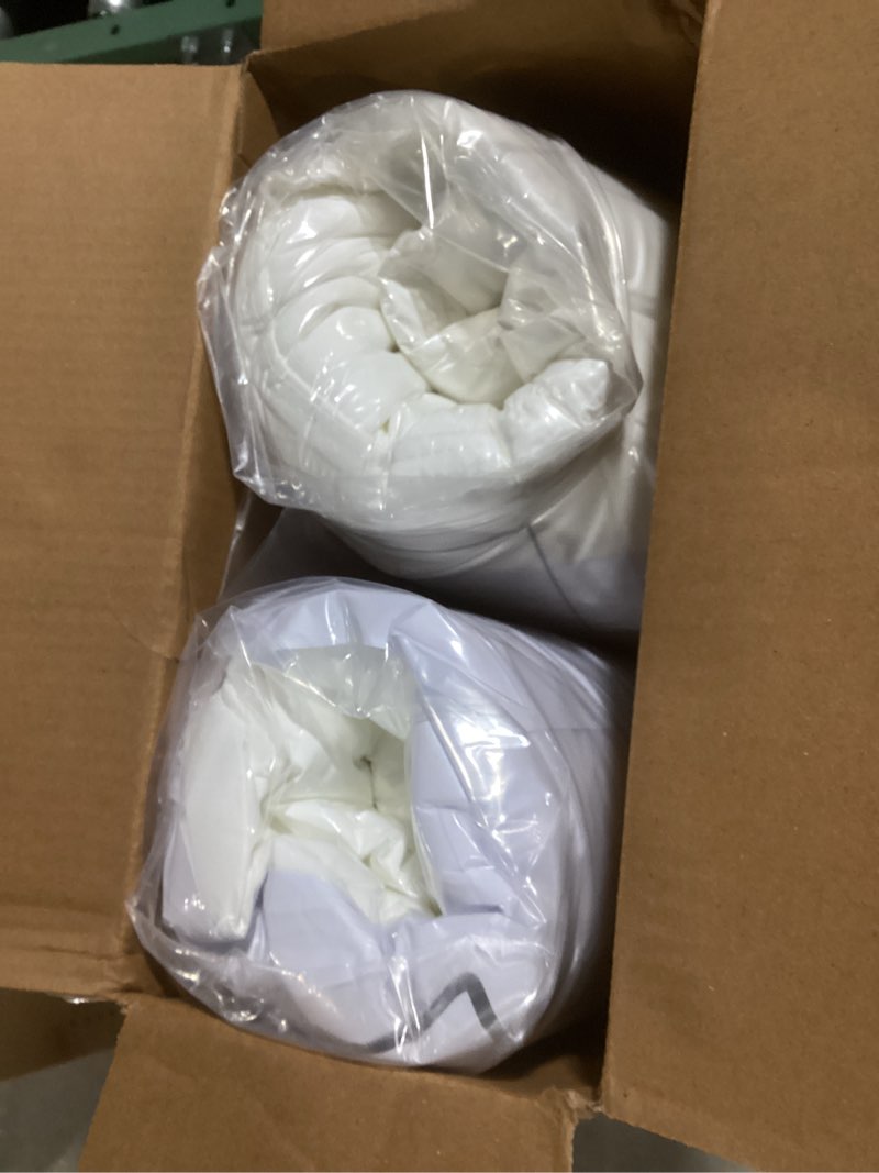 Condition photo showing New/Like New for Utopia Bedding Bed Pillows for Sleeping Queen Size (White), Set of 2, Soft & Fluffy Pillow with Down Alternative Filling, Cooling, Hotel Quality, Gusseted Pillow for Back, Stomach or Side Sleepers White Queen (Pack of 2)