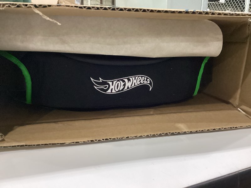 Condition photo showing New/Like New for graco turbobooster 2.0 backless booster car seat, hot wheels gamer, travel booster seat for children ages 4-10, weight 40-100 pounds and height up to 57 inches