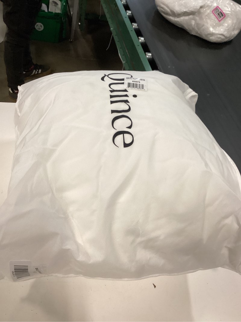Condition photo showing New/Like New for premium down alternative comforter, king/cal king, white