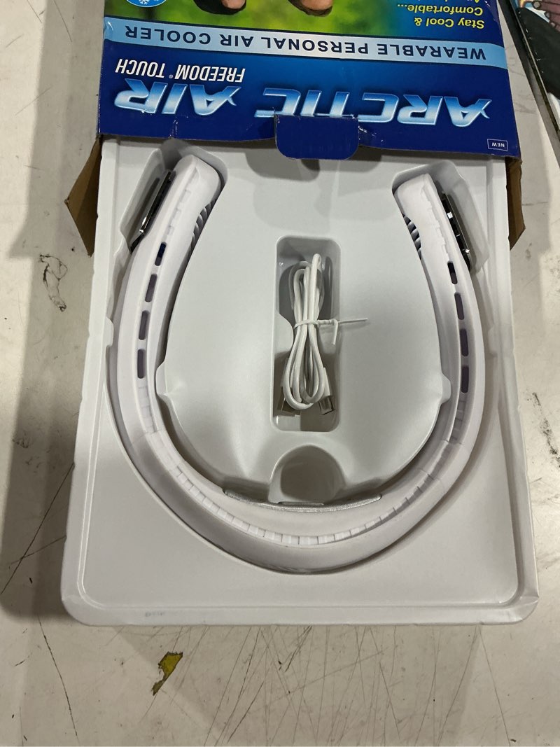 Condition photo showing Good Condition for arctic air freedom touch personal air cooler 1 pk