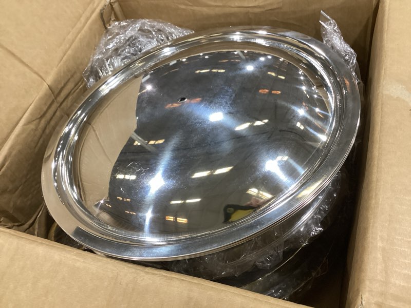 Condition photo showing Good Condition for round chafing dishes for buffet 5 qt,high grade chafing dish buffet set, full size pan,rolled-edge design food warmers for parties,buffet,wedding,birthday,camping 4 pack (gold) gold 5 qt-4 pack