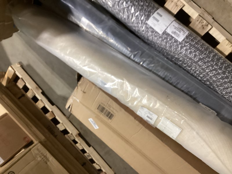 Condition photo showing New/Like New for Colonial Mills Renzi Tweed Rug - Yellow 8x11