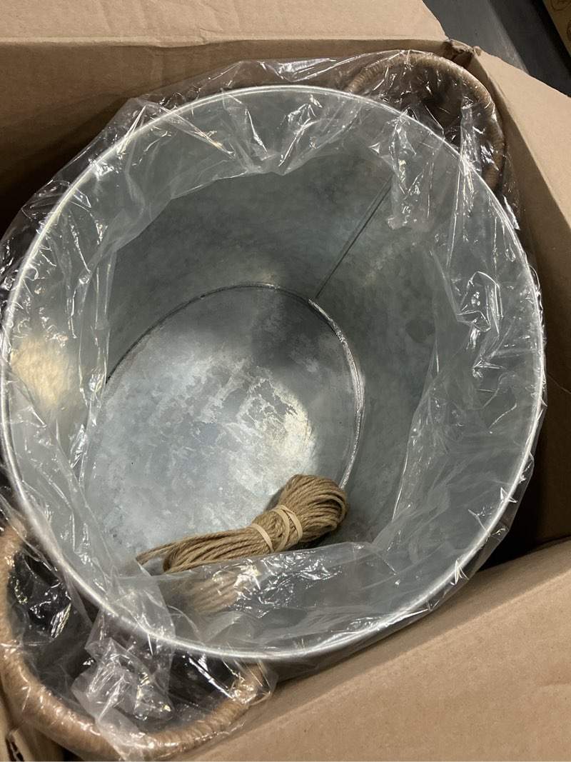Condition photo showing Good Condition for twine seaside jute rope wrapped farmhouse galvanized ice metal beverage tub, wine, beer bottle bucket, 4.5 gallons