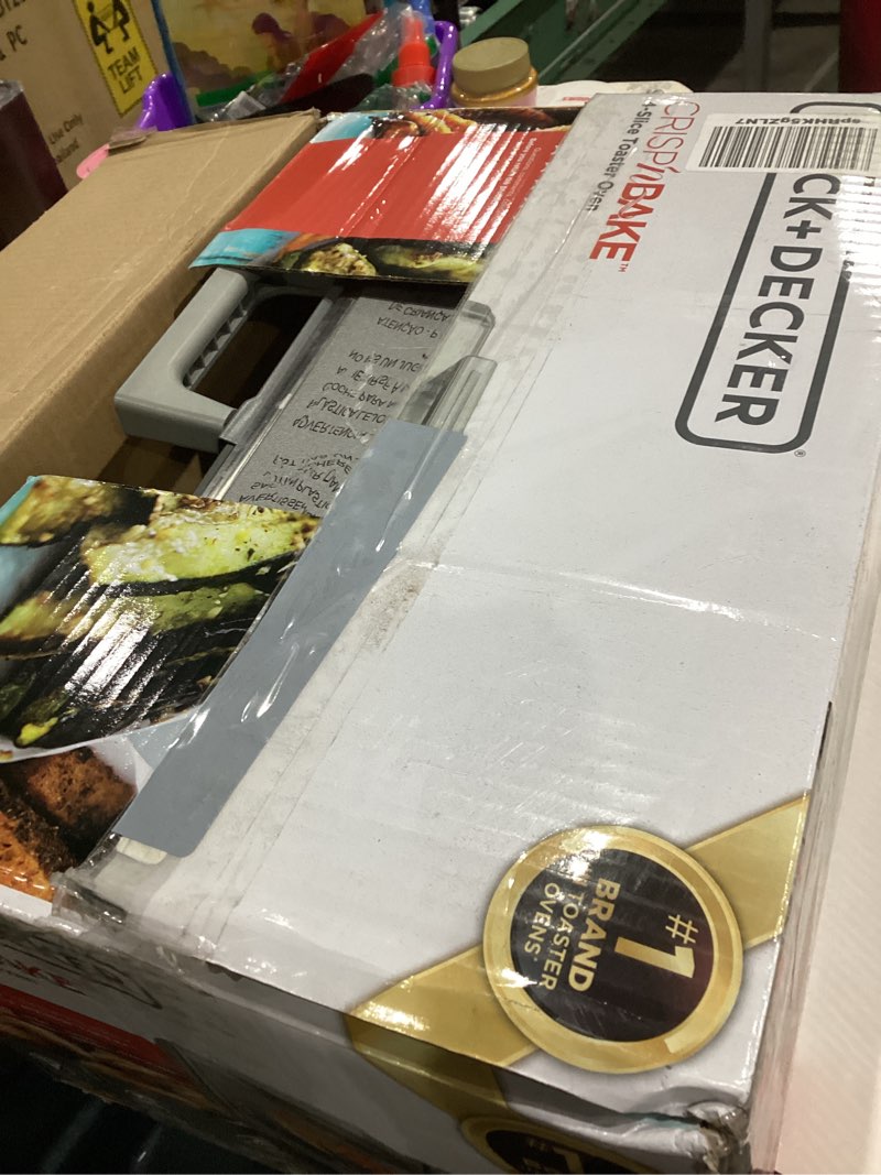 Condition photo showing Good Condition for BLACK+DECKER Crisp ‘N Bake Air Fry 4-Slice Toaster Oven  Silver & Black  Fits 9 Inch Pizza  .35 Cubic Feet