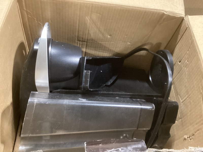 Condition photo showing Good Condition for Keurig K-Classic Single Serve K-Cup Pod Coffee Maker, with 3 Brew Sizes, 48oz Removable Reservoir, Black