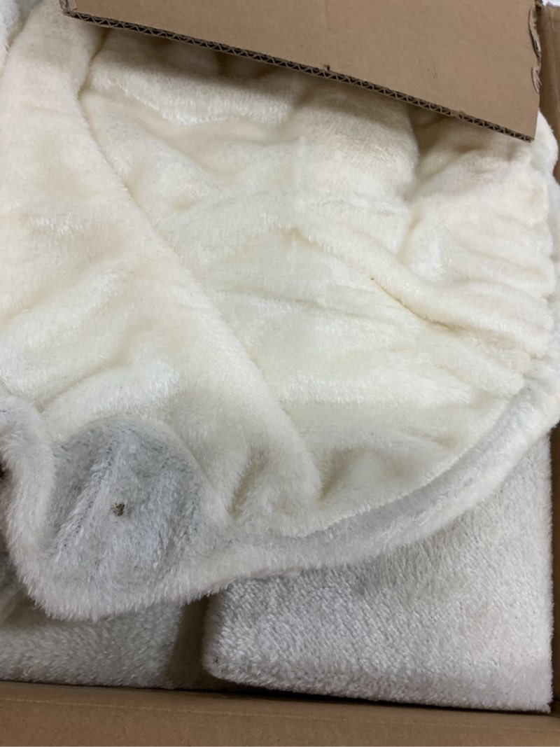 Condition photo showing Good Condition for youpet cat tree with cat scratching post for indoor cats, cat tower with scratching board and playful toy balls, cat tree tower with cozy hammock,beige beige 25.59"