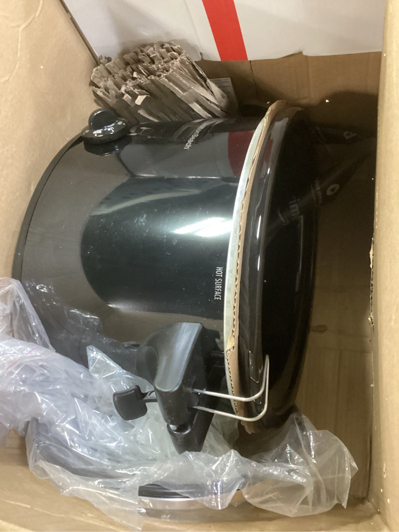 Condition photo showing Good Condition for hamilton beach slow cooker, extra large 10 quart, stay or go portable with lid lock, dishwasher safe crock, black (33195) 10 quarts black