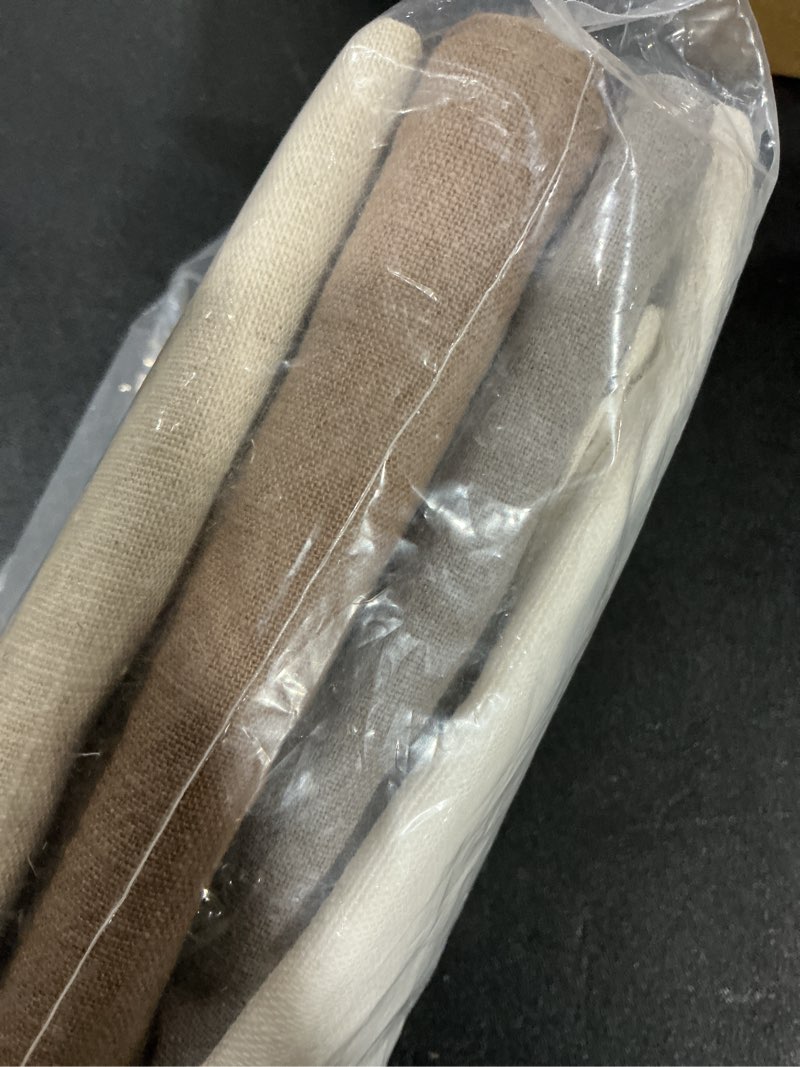 Condition photo showing Good Condition for MIULEE Neutral Linen Pillow Covers Pack of 4 Decorative Natural Solid Throw Pillow Covers Soft Accent Boho Farmhouse Couch Pillowcases Modern Spring Home Decors for Living Room Bed Sofa 18x18 Inch 18" x 18" (Pack of 4) Neutral