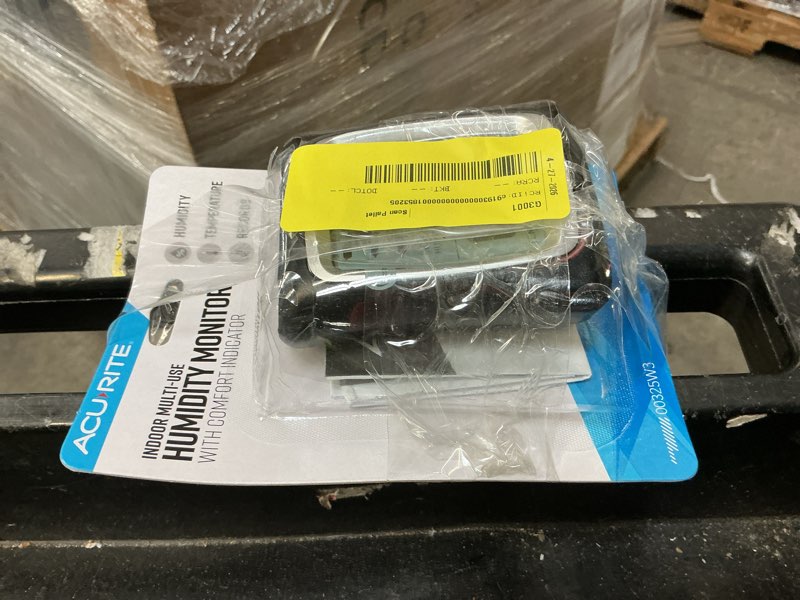 Condition photo showing As Is for acurite digital indoor black thermometer