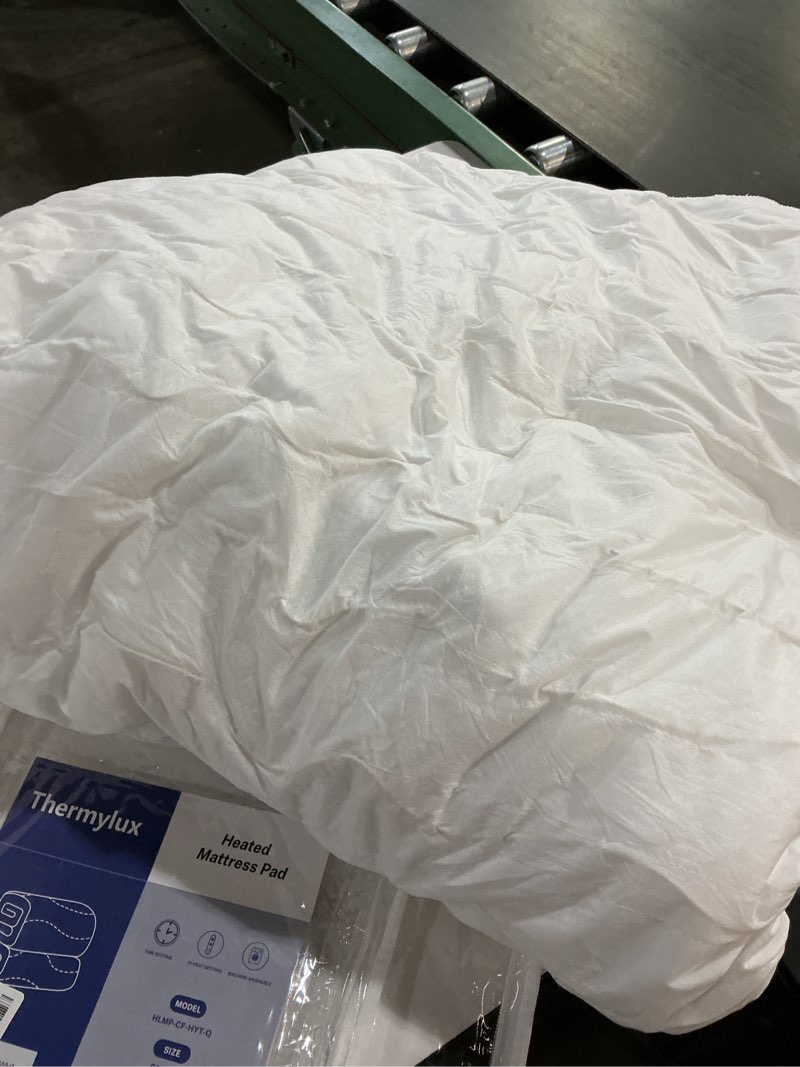 Condition photo showing As Is for Electric Mattress Pad Queen Size Quilted Wave 10 Heat Settings & Dual Control with 12 Hour Auto Off,Deep Pocket Fits up to 18",Coral Fleece Bed Warmer,ETL Certified Machine Washable,60"x80" Queen Quilted Wave