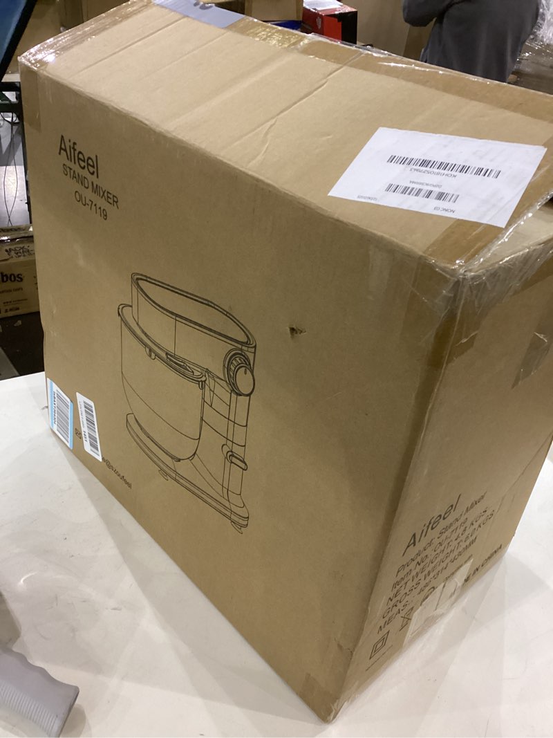 Condition photo showing Good Condition for Aifeel 10.5 QT Stand Mixer,900W Electric Food Dough Mixer,Large Capacity Tilt-Head Kitchen Electric Mixer with Dough Hook,Beater,Whisk & Splash Guard,Dishwasher-Safe Attachments for Baking(Red)