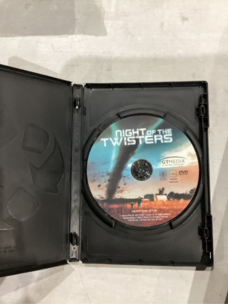 Condition photo showing Good Condition for night of the twisters by devon sawa