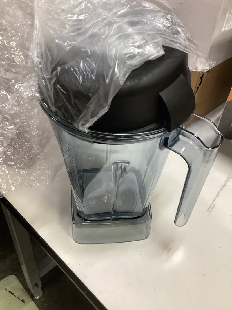 Condition photo showing Good Condition for 48oz replacement container compatible with e310 e320 5200 7500 pro 750 vm0101 vm0197, fits explorian classic professional series, bpa-free durable pitcher jar cup