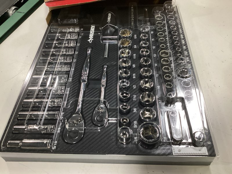 Condition photo showing Good Condition for mechanics tool set in eva foam (94-piece)