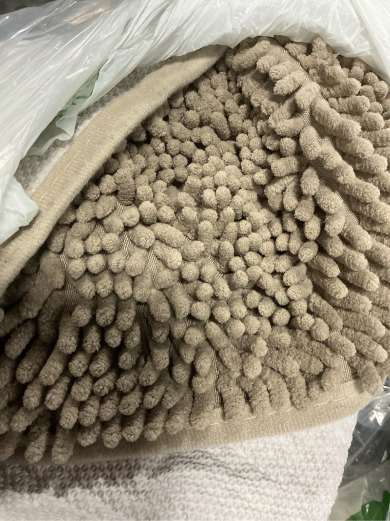 Condition photo showing Good Condition for olanly dog door mat for muddy paws 70x32, absorbs moisture and dirt, absorbent non-slip washable doormat, quick dry chenille mud mat, entry indoor entryway carpet for inside floor, warm taupe