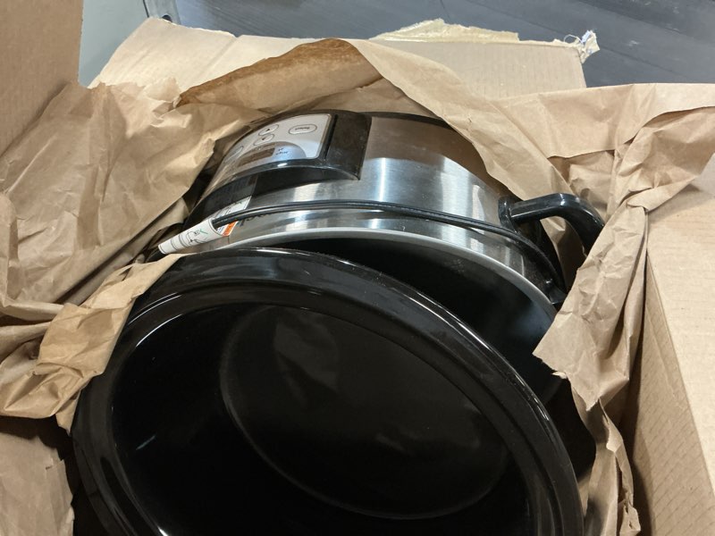 Condition photo showing Good Condition for Crock-Pot 6 Quart Cook & Carry Programmable Slow Cooker with Digital Timer Stainless Steel (CPSCVC60LL-S) pack of 1 Digital Display