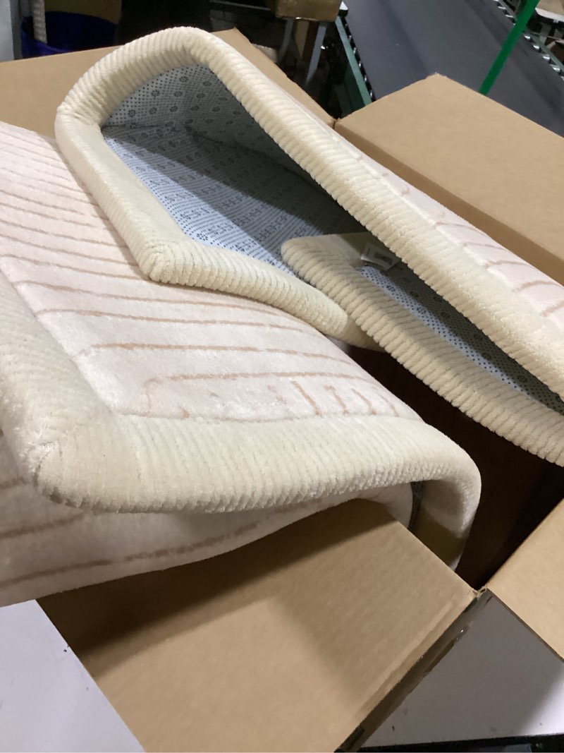 Condition photo showing Good Condition for similar to huloo sleep ultra soft fluffy baby play mat for floor,1.3\" thick cushion padded kids rug with 3d carved faux rabbit fur,non-slip large carpet nursery rug area rug for playroom living room(cream) cream 5' x 6'8\"(rectangular)
