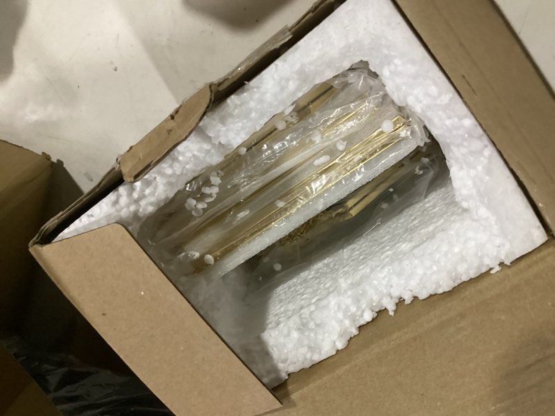 Condition photo showing Good Condition for fochier f 5 pcs pressed flower frames with tweezers, wall hanging tabletop display double glass frames with metal chain for pressed dried flowers plants, horizontal and vertical picture frame, golden gold-5