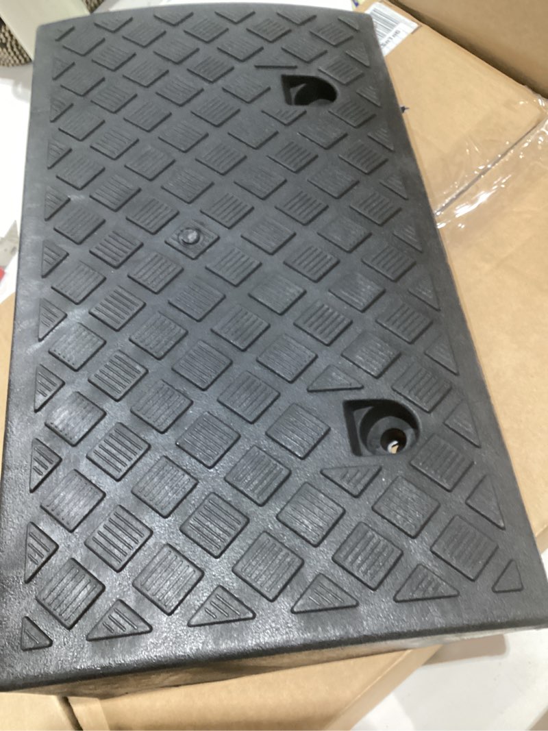 Condition photo showing Good Condition for car vehicle curbside driveway ramp, portable lightweight plastic driveway curb ramps, for sidewalk cars rv trucks shed access bike pets scooter wheelchair, wheel chair threshold ramp ( color : black ,