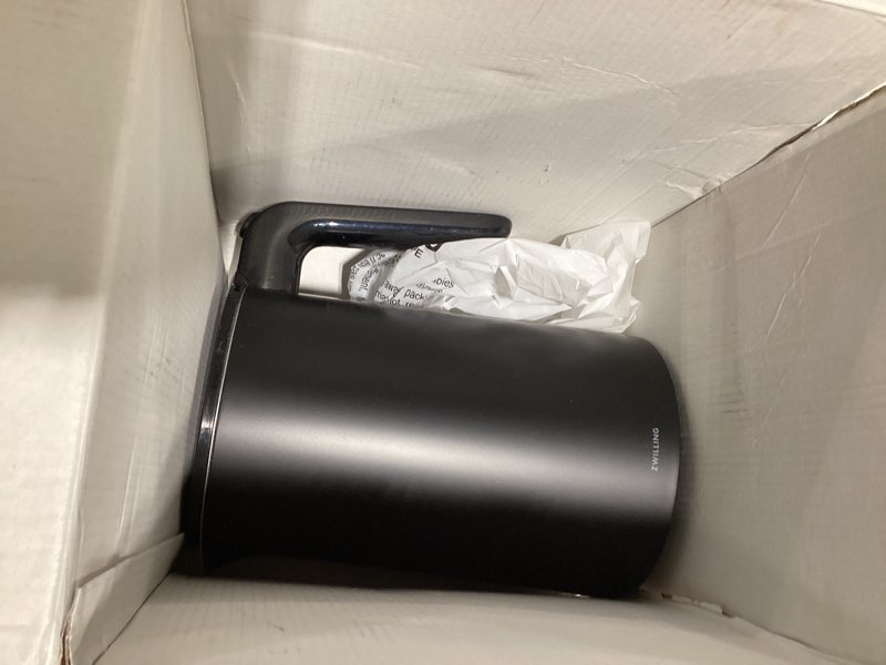 Condition photo showing Good Condition for zwilling enfinigy cool touch 1.5-liter electric kettle pro, cordless tea kettle & hot water - black