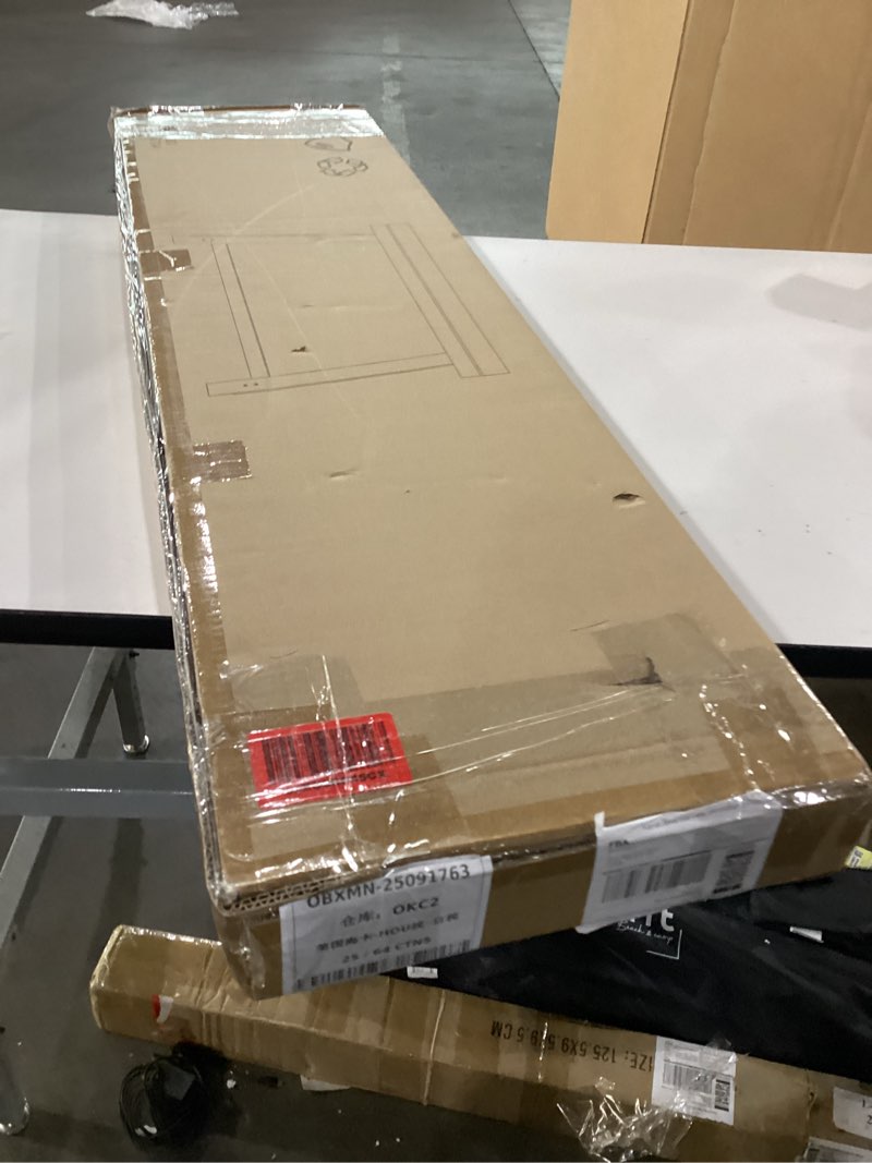 Condition photo showing New/Like New for Entryway table