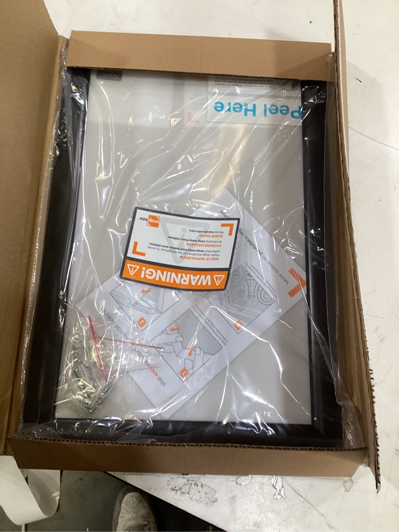 Condition photo showing Good Condition for snapezo notice frame 11x17 inches, black 1.2 inch aluminum profile, front-loading snap frame, wall mounting, premium series 11x17 black