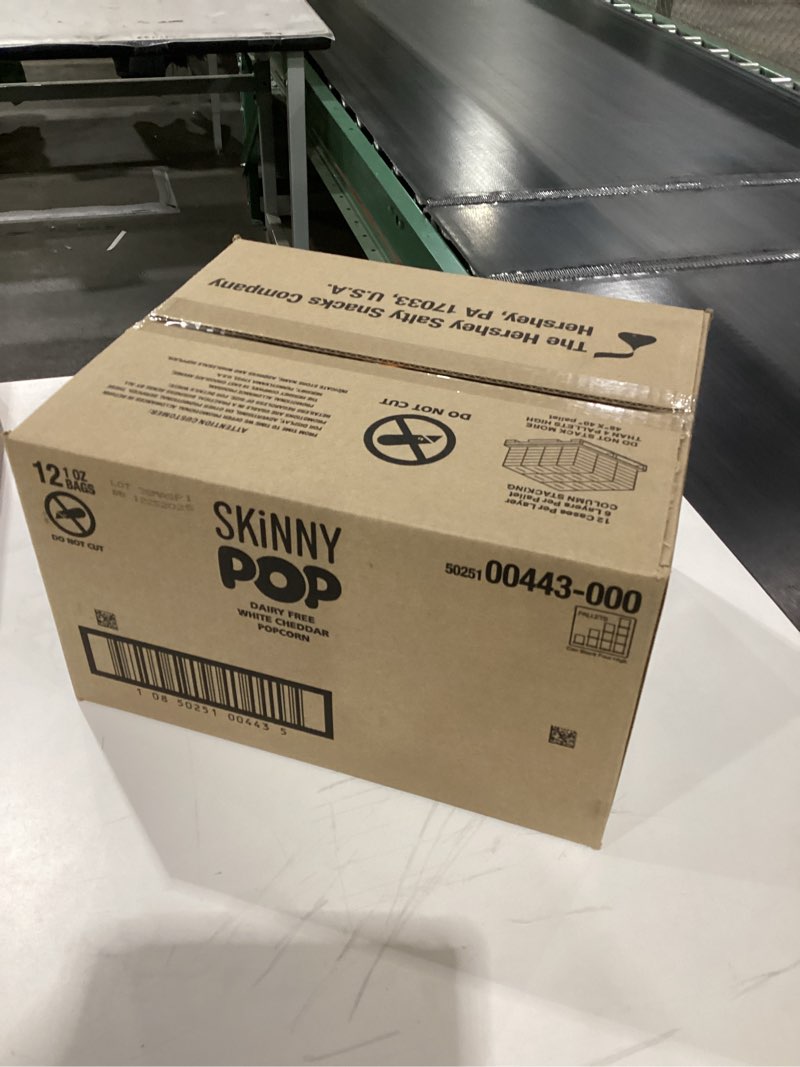 Skinny pop dairy free white chddar popcorn, 12 bags